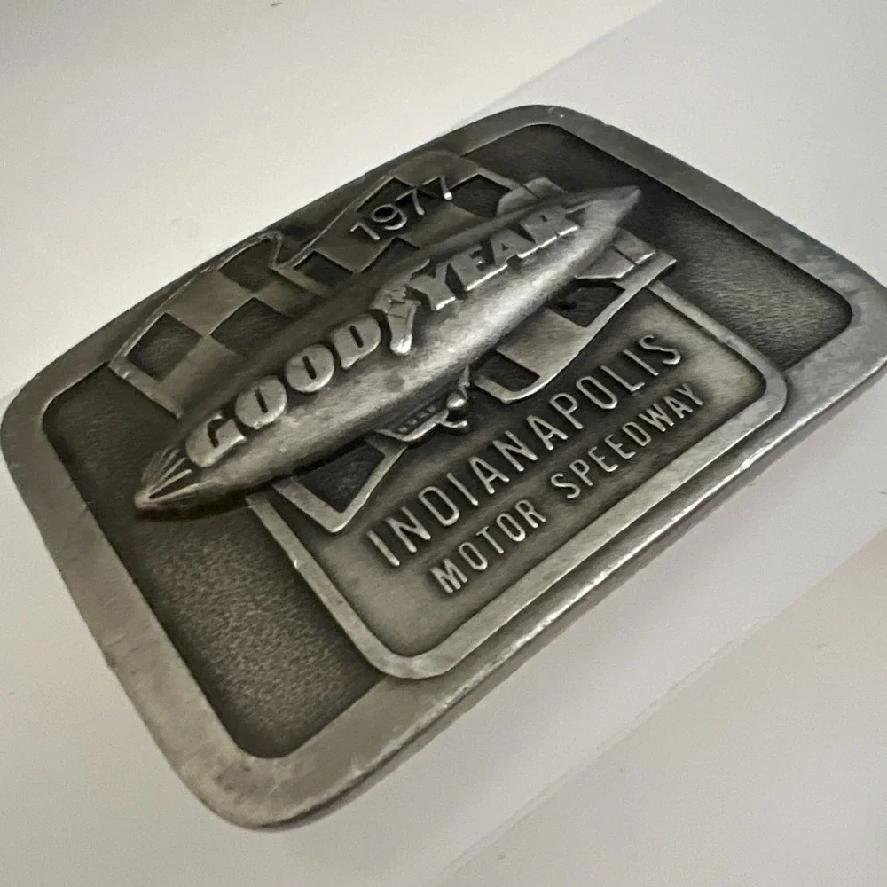 Vtg 1977 Goodyear Blimp Indianapolis Motor Speedway Pewter‎ Belt Buckle 136/500